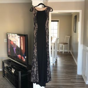 Cache beautiful dress